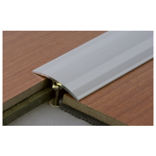 SEUIL A FIXATION INVISIBLE MULTI-NIVEAUX STRIE