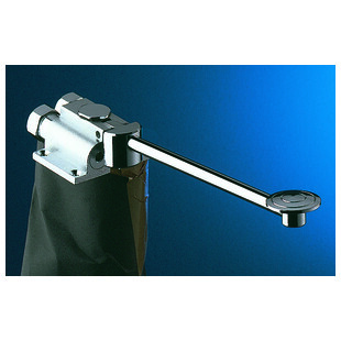 ROBINET PEDALE AU SOL MONOFOOT