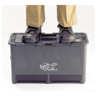 BOITE A OUTILS COMPACT