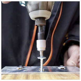 FIXATIONS POUR CONNECTEURS CO'MET